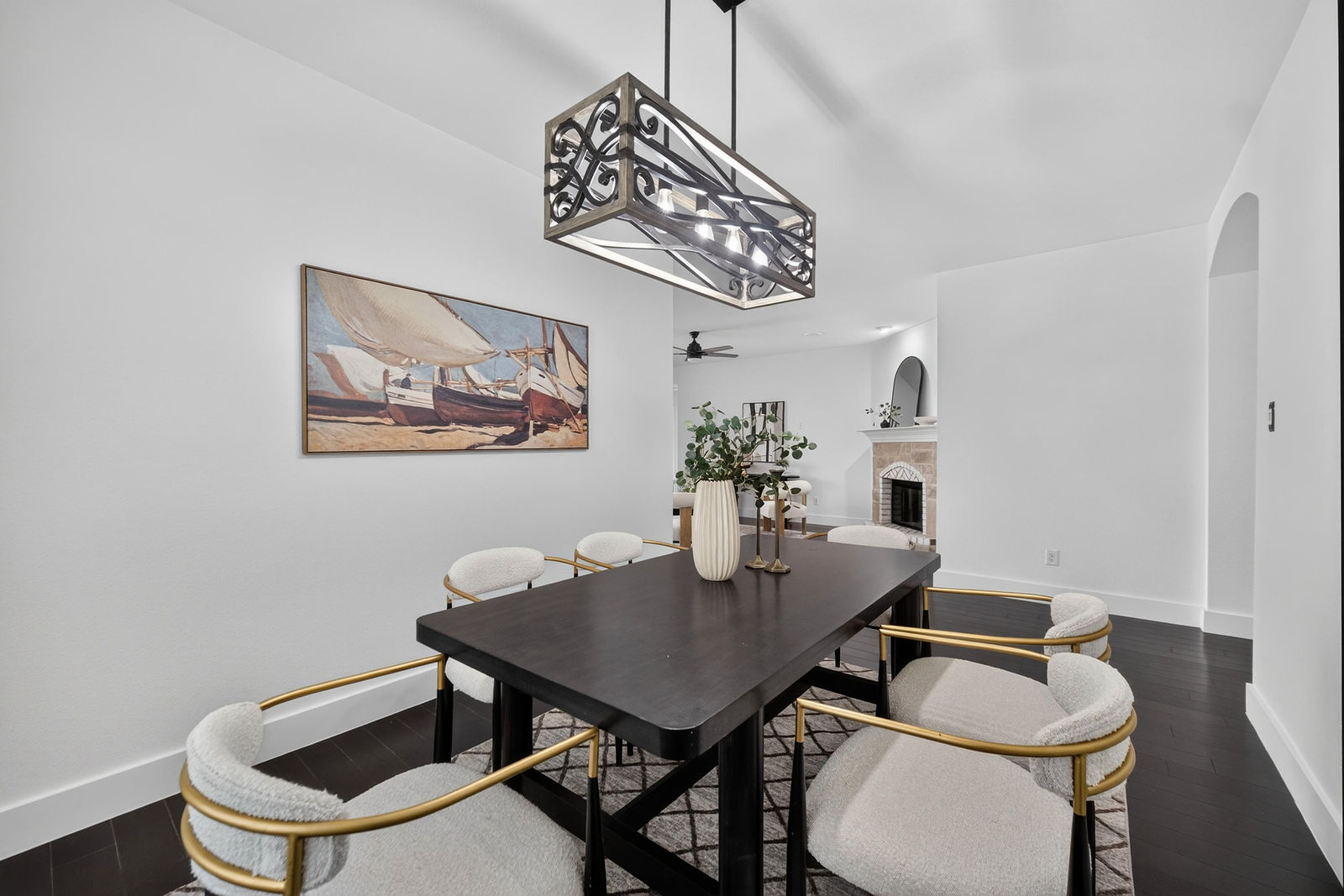 Dining toward living