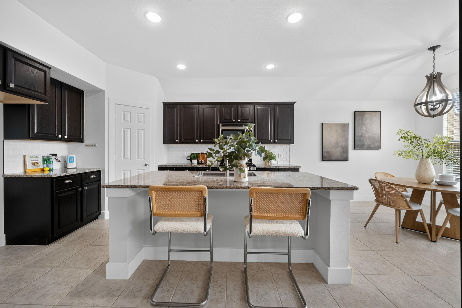 Kitchen island
